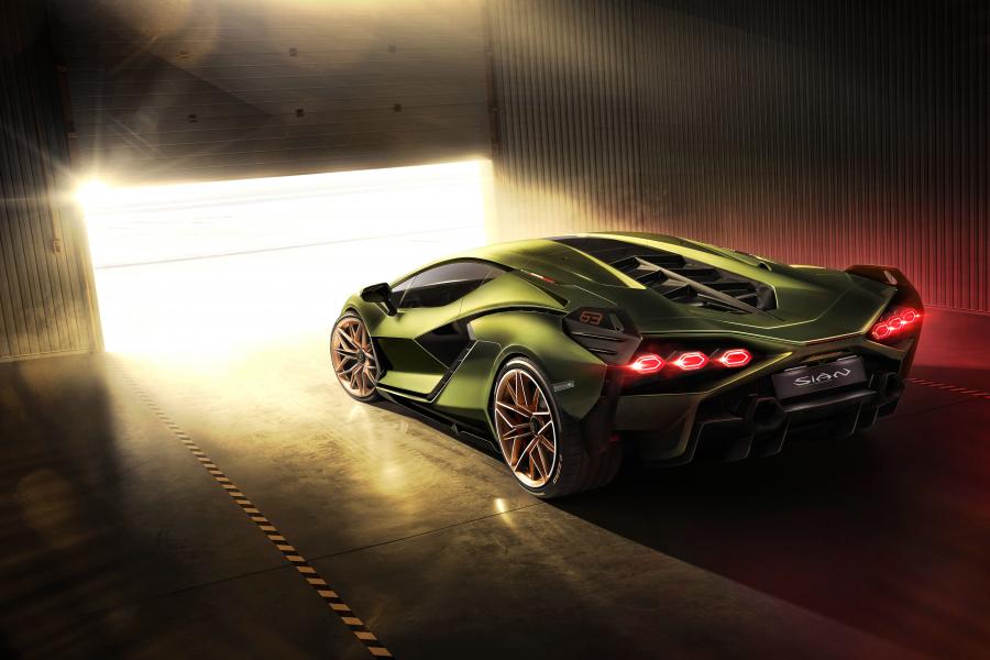  Lamborghini Sian 2019 года  (фото 3 из 18)